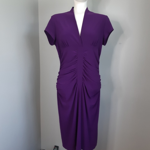 Joseph Ribkoff purple stretchy rouched front vneck short sleeve zip dress 12 - Picture 10 of 10